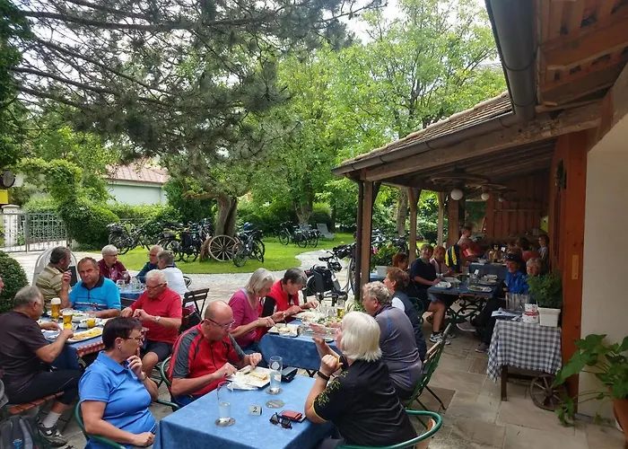 - Landgasthof Winklehner