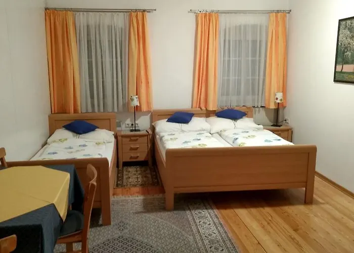 - Landgasthof Winklehner Sankt Pantaleon (Mostviertel)